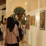 “Diam-Diam Art”: Saat Galeri Bukan Lagi Tempat yang MembosankanKesehatan Masyarakat