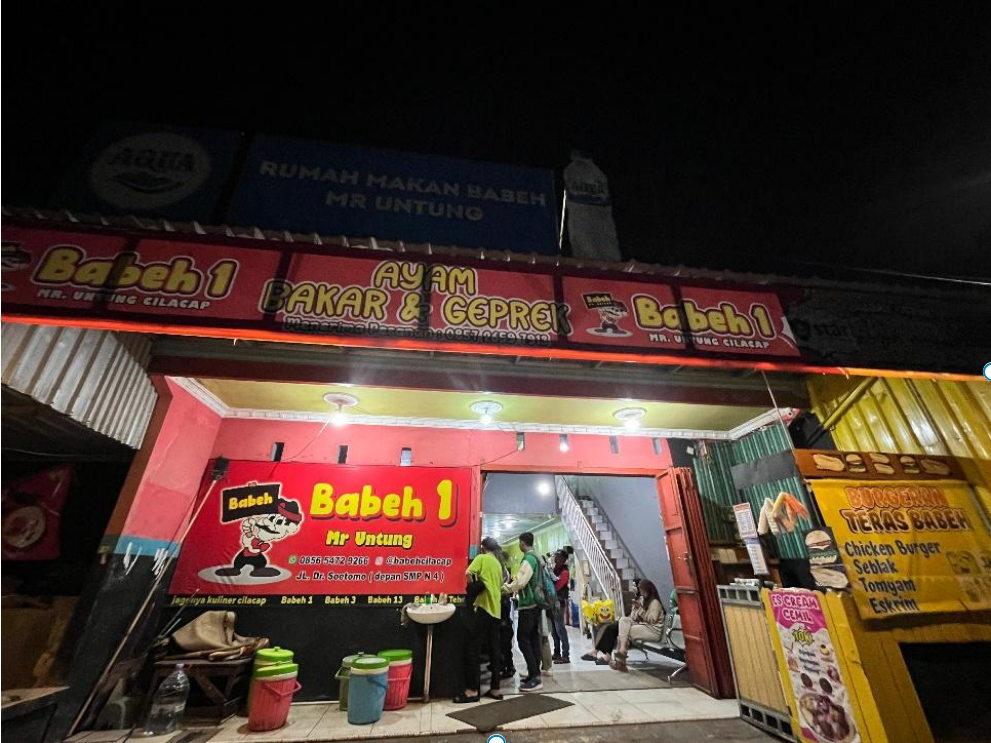 RUMAH MAKAN ONLY CILACAP PUNYA WARUNG BABEH MR. UNTUNG